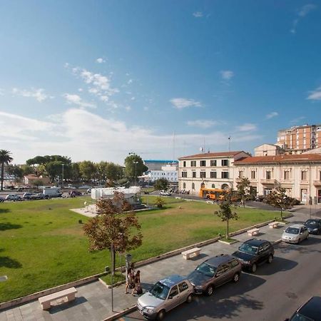 Historical Apartments By Seaside Viareggio Luaran gambar